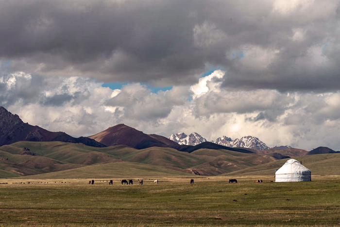 Kirghizistan montagnes